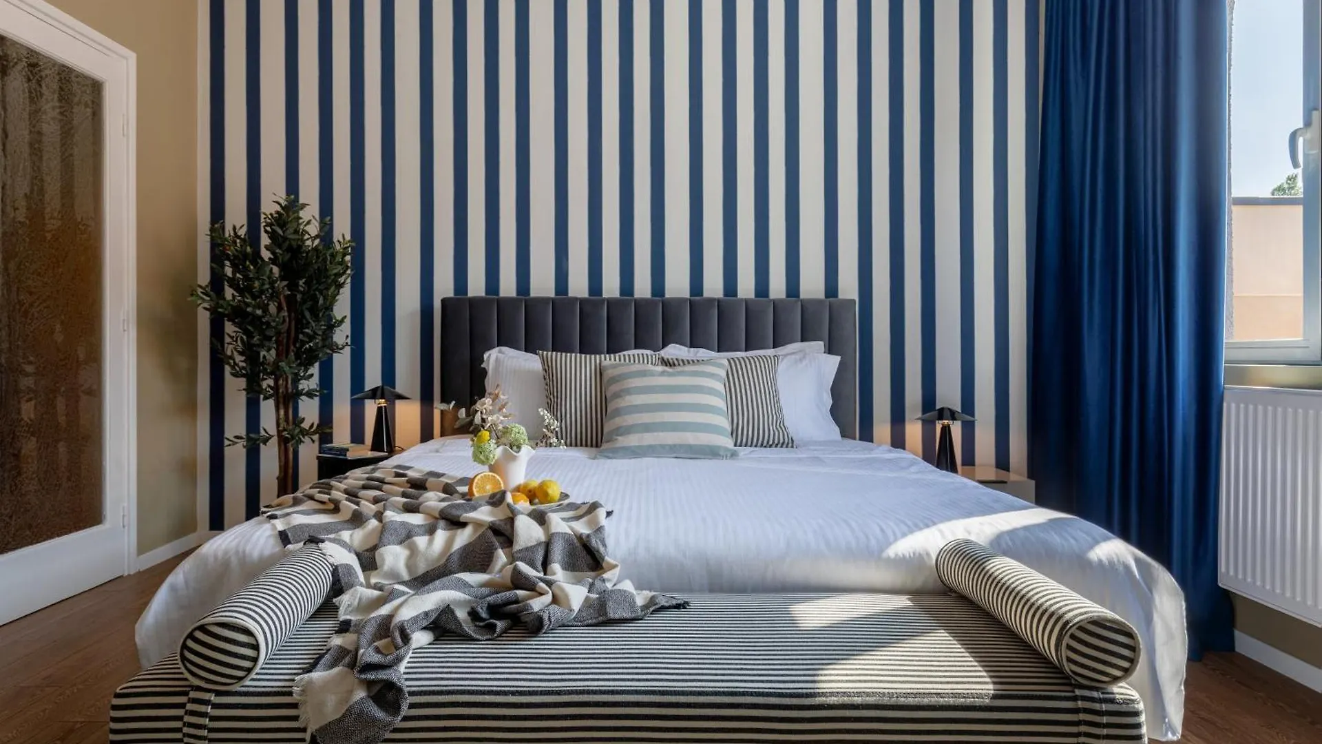 Appartement Dolce In Napoli à Bucarest